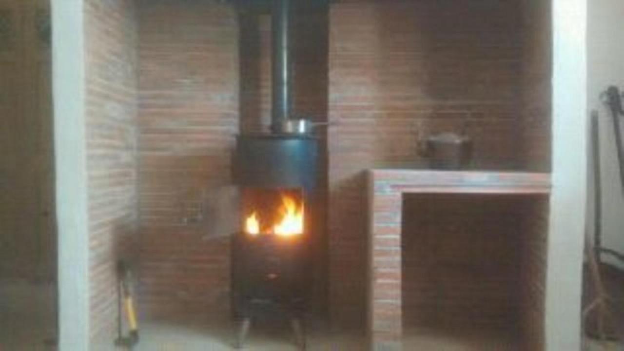 Casa En La Plaza, Hinojares - Ideal For Exploring The Area Bagian luar foto